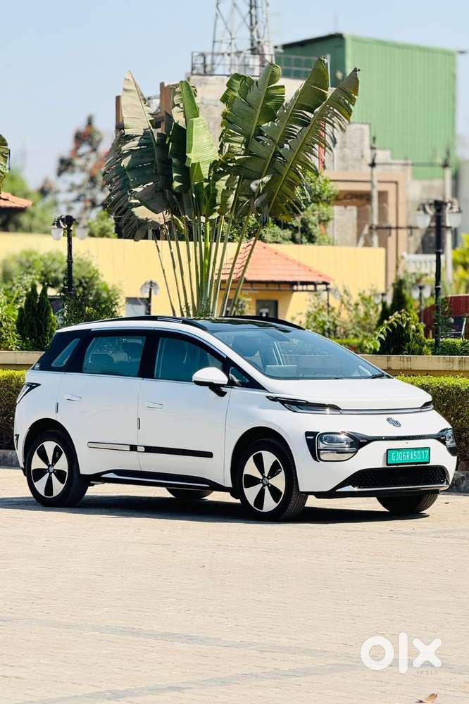 Mg Windsor Ev Essence, 2024, Electric