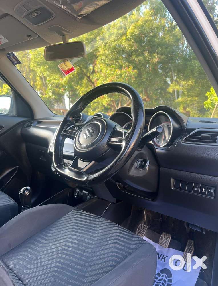 Maruti Suzuki Swift Vxi + Manual, 2023, Petrol