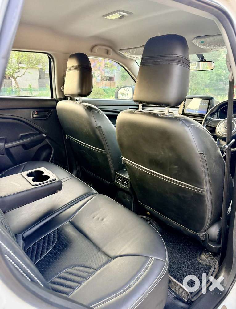 Maruti Suzuki Brezza 1.5 Lxi Smart Hybrid, 2025, Petrol