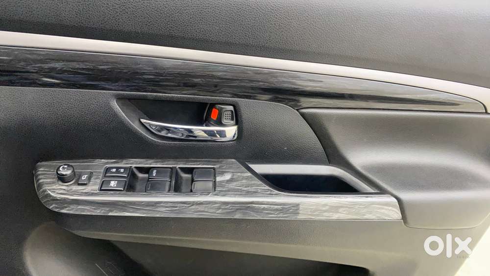 Maruti Suzuki Xl6 Alpha At, 2019, Petrol