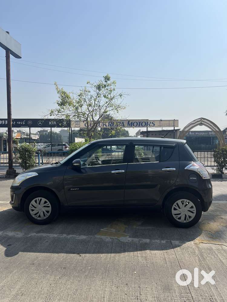 Maruti Suzuki Swift Vxi, 2015, Petrol