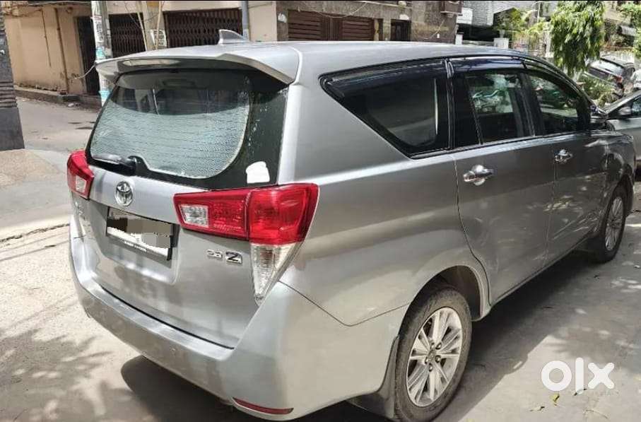 Toyota Innova Crysta 2.8z Automatic, 2017, Diesel