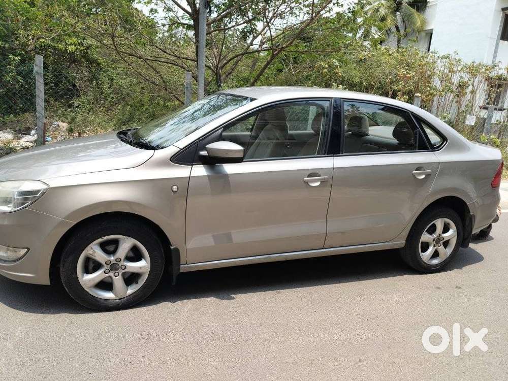 Skoda Rapid 2013-2016 1.6 Mpi Ambition With Alloy Wheel, 2013, Petro..