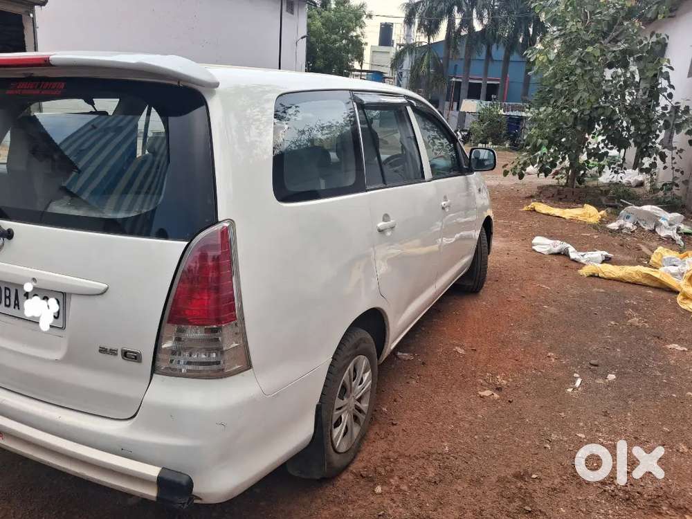 Toyota Innova 2010 Diesel Well Maintained