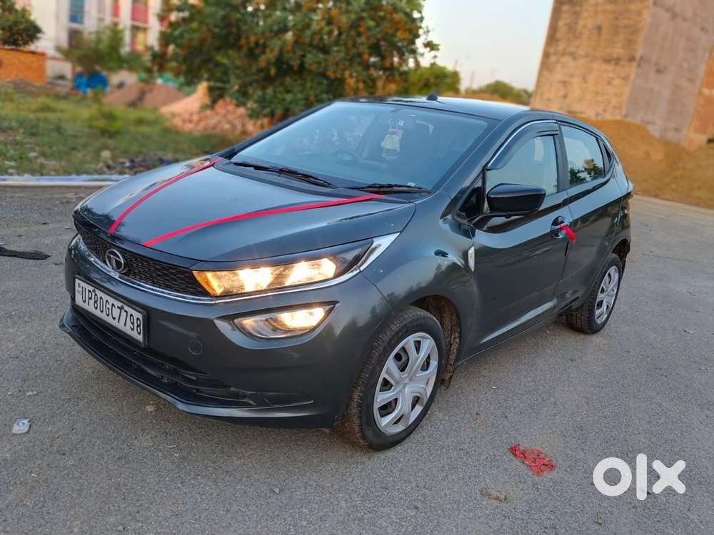 Tata Altroz 1.2 Xt, 2022, Petrol