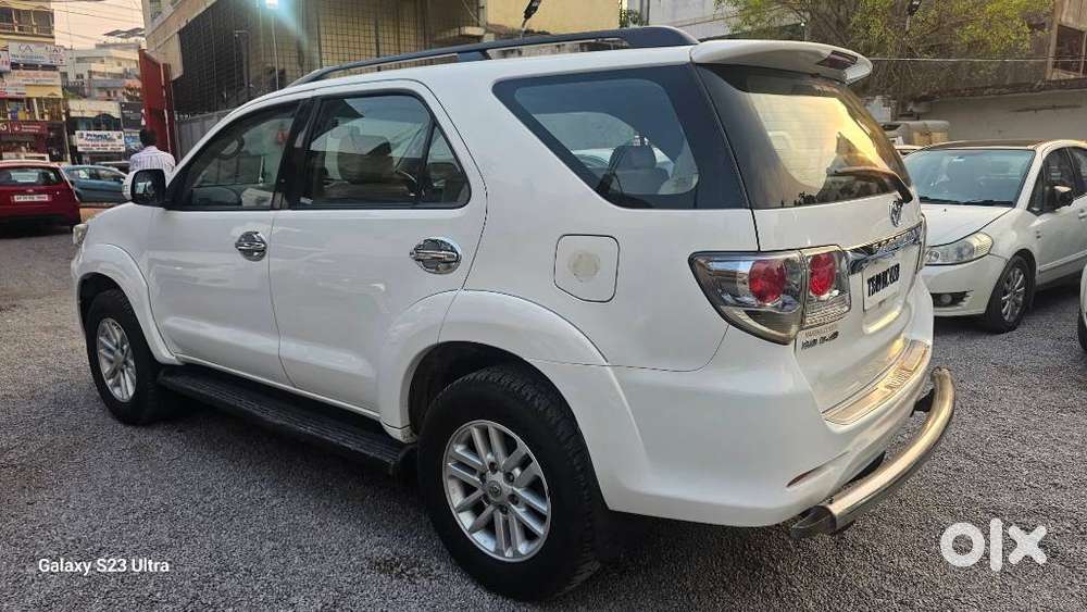 Toyota Fortuner 3.0 4x2 Automatic, 2014, Diesel