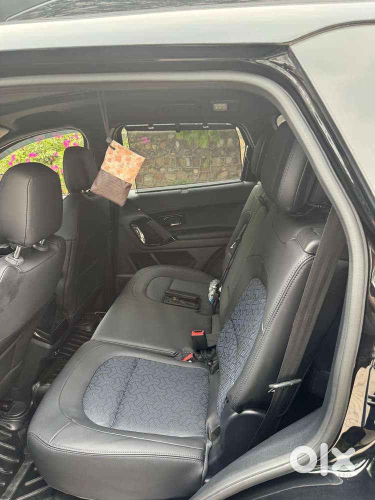 Tata Safari Adventure X Plus 7 Str Dark Edition At, 2026, Diesel