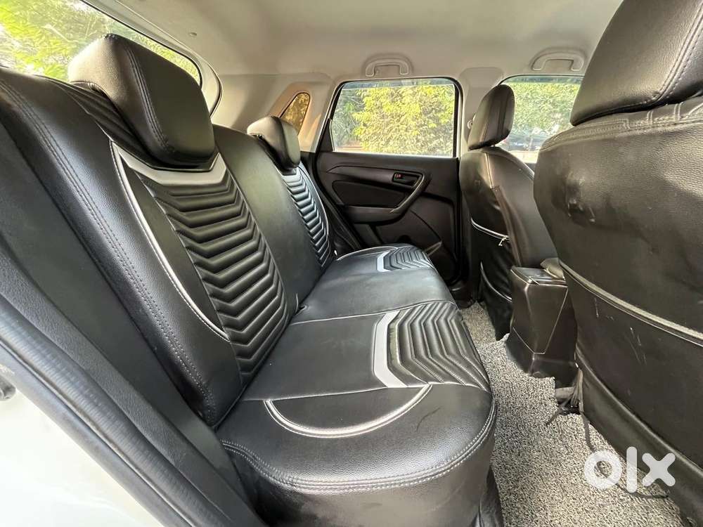 Maruti Suzuki Brezza 1.5 Vxi Smart Hybrid, 2022, Petrol