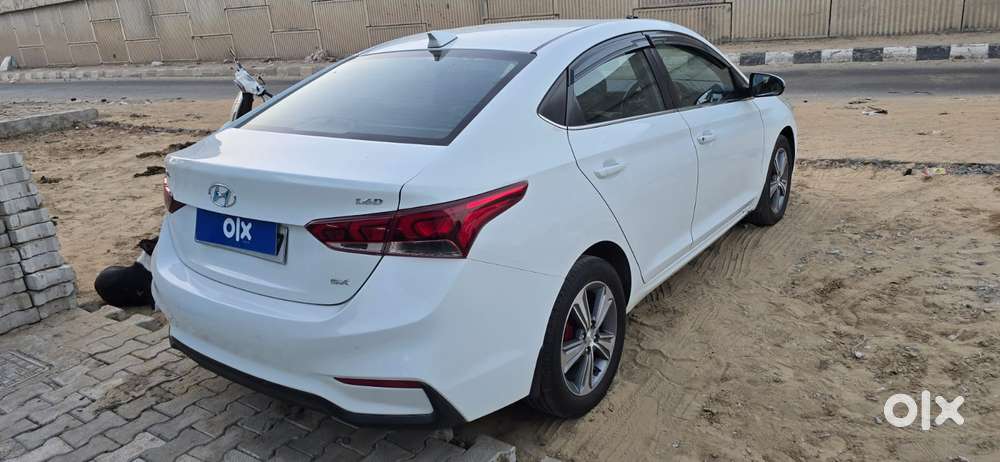 Hyundai Verna 1.6 Sx (o) Crdi At, 2017, Diesel