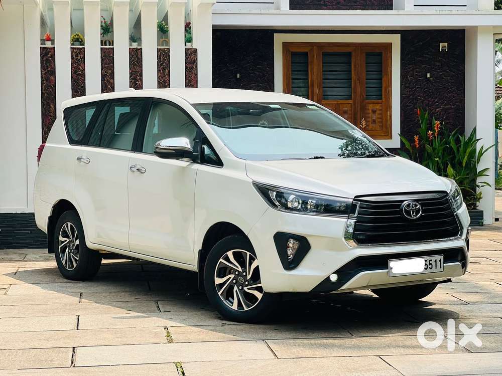 Toyota Innova Crysta 2.4 V 7 Str, 2022, Diesel