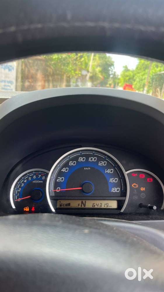 2017 Maruti Suzuki Wagonr Vxi Amt Automatic | First Owner | 64,319 Km