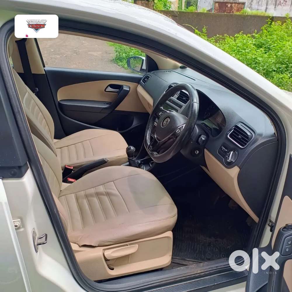 Volkswagen Polo Petrol Highline 1.2l, 2016, Petrol