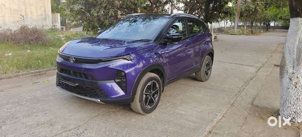 Tata Nexon Fearless Plus S 1.2 Revotron Petrol 6mt Dt, 2023, Petrol