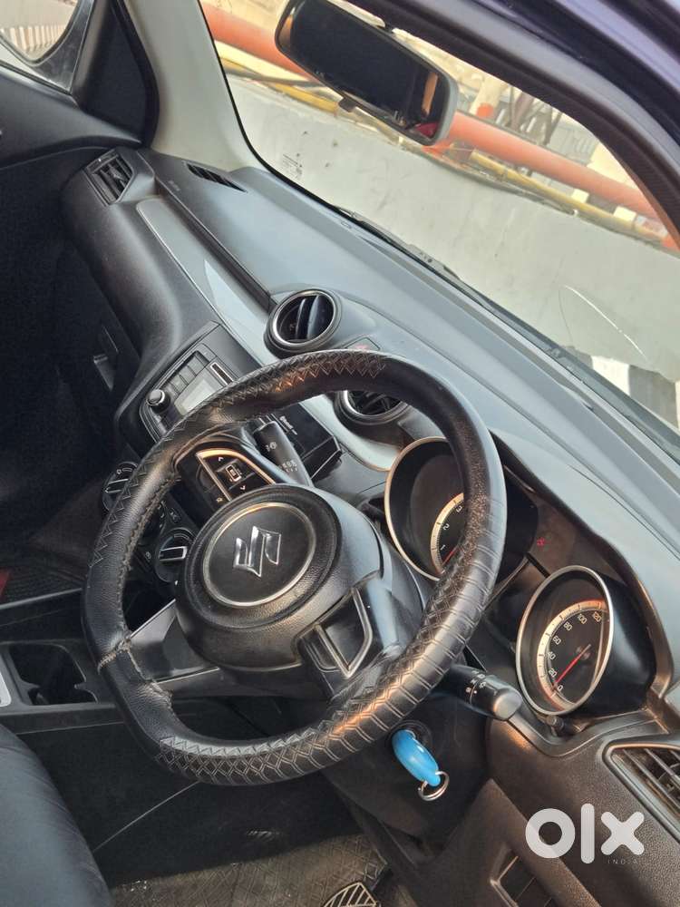 Maruti Suzuki Swift Vxi Optional, 2020, Petrol