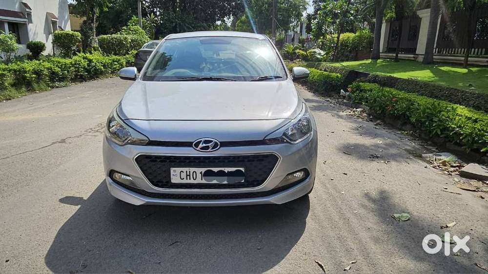Hyundai I20 1.4 Asta (o) Crdi, 2015, Diesel