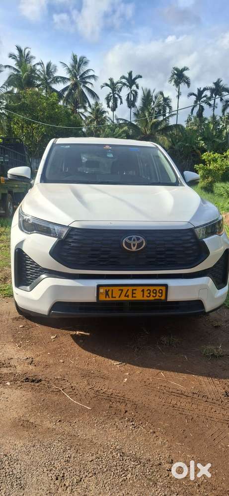 Toyota Innova Hycross 2.0 Vx (o) Hybrid 7 Str, 2024, Petrol