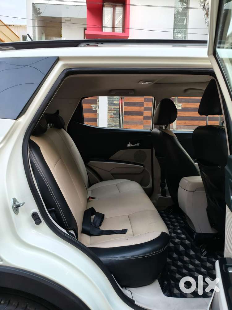 Mahindra Xuv300 W8 Diesel, 2022, Diesel