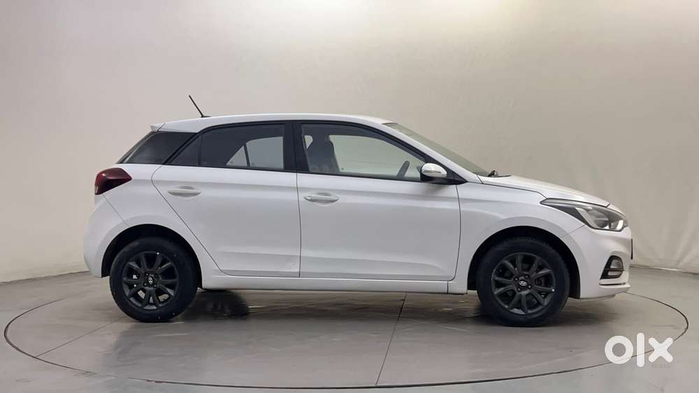 Hyundai Elite I20 Sportz Plus, 2020, Petrol