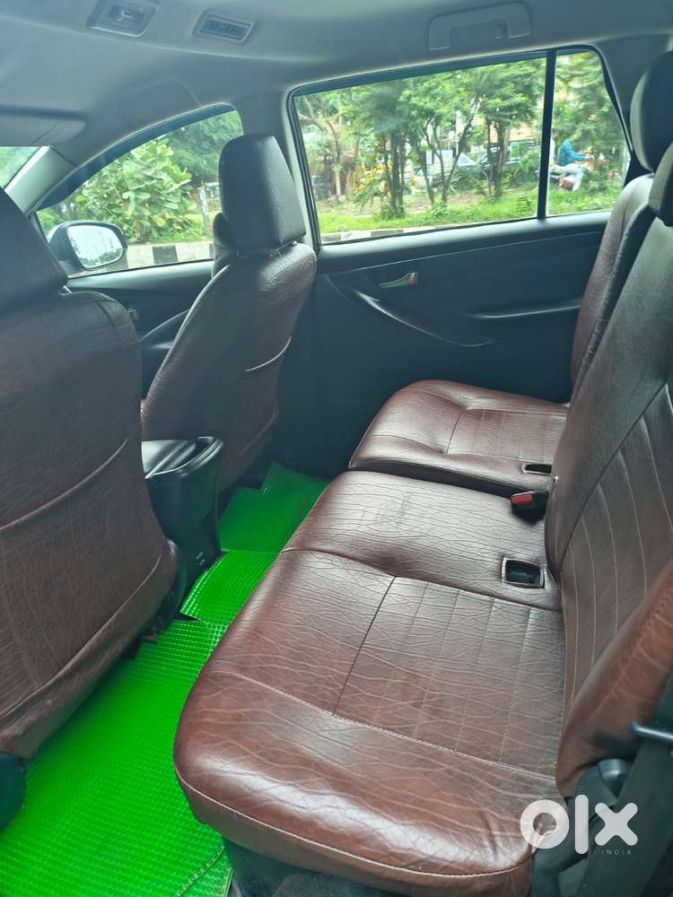 Toyota Innova Crysta 2.4 G Mt, 2016, Diesel