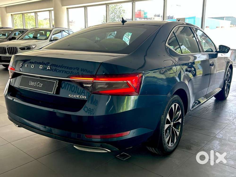 Skoda Superb 2.0 L&k Tsi At, 2022, Petrol
