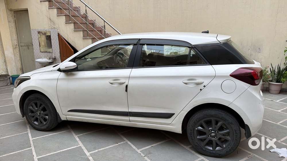 Hyundai Elite I20 Sportz (o) 1.2, 2020, Petrol