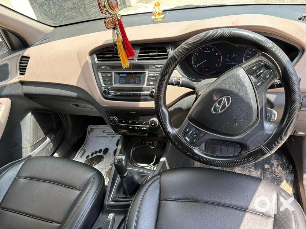 Hyundai Petrol 2017 Car