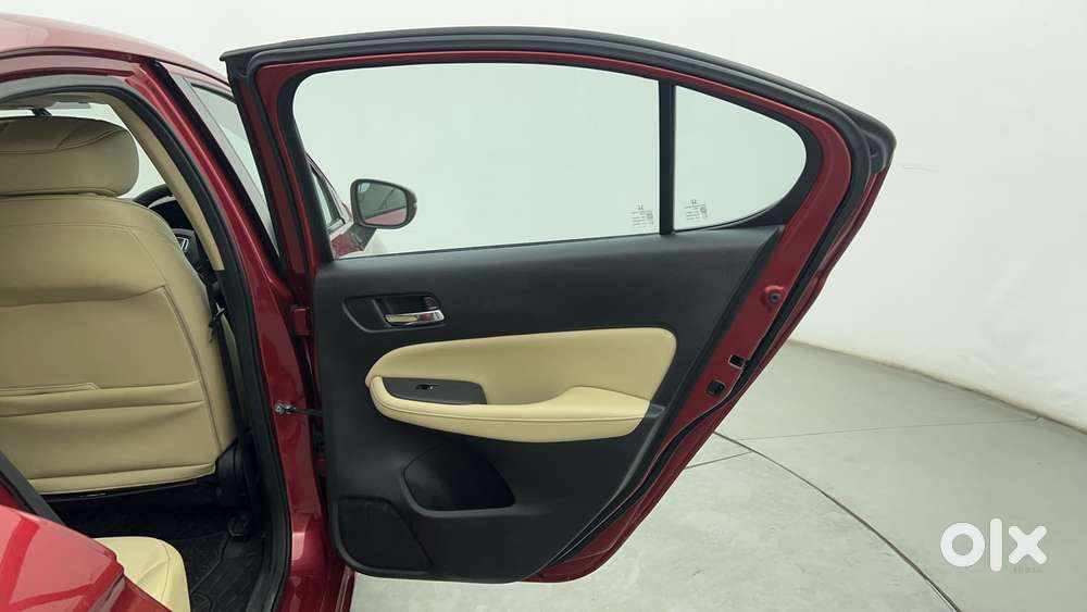 Honda City 1.5 Zx Cvt I-vtec, 2021, Petrol