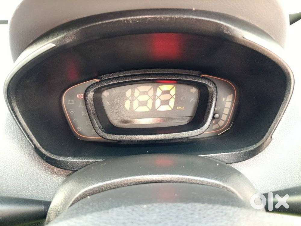 Renault Kwid 2015-2019 1.0 Rxt (o), 2019, Petrol