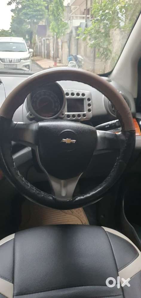 Chevrolet Beat, 2013, Petrol