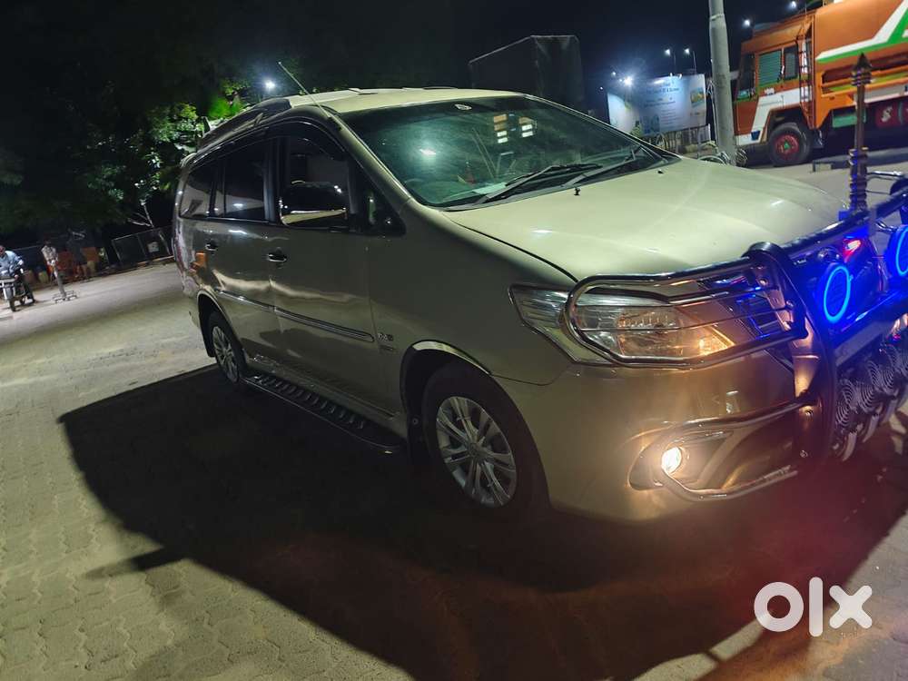 Toyota Innova 2.5 G (diesel) 8 Seater, 2016, Diesel