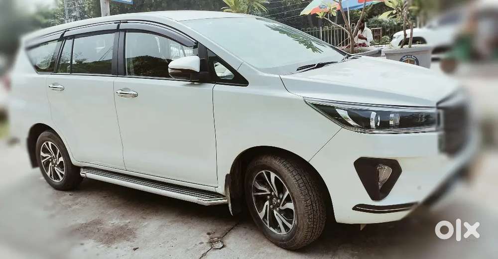 Toyota Innova Crysta 2023 Petrol 65000 Km