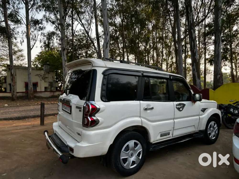Mahindra Scorpio 2018 Diesel 72000 Km Driven