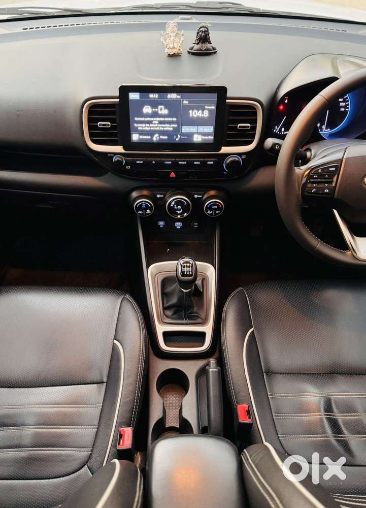 Hyundai Venue Sx (o) Mt 1.5 Diesel, 2019, Diesel