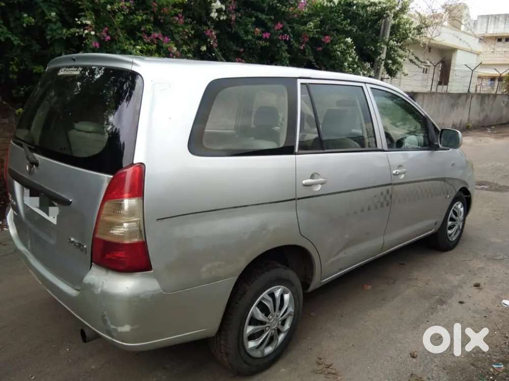 Toyota Innova G 8 Seater Model 12-2005 Diesel Good Condition For Sale