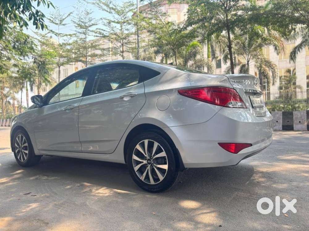 Hyundai Verna 1.6 Vtvt Sx, 2015, Petrol