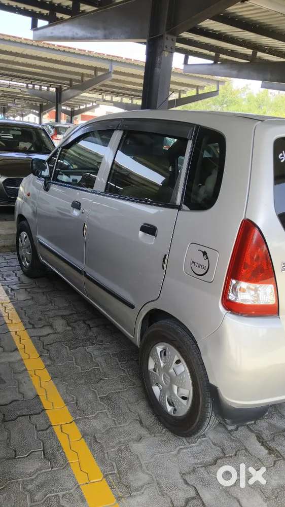 Maruti Suzuki Zen Estilo 2010