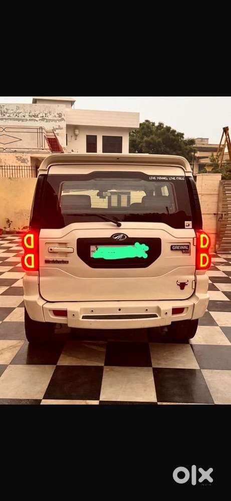 Mahindra Scorpio Classic 2017 Diesel Well Maintained