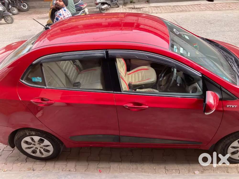 Hyundai Xcent Petrol 2015
