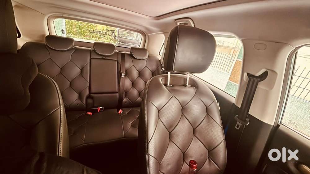 Mg Windsor Ev Essence 2025