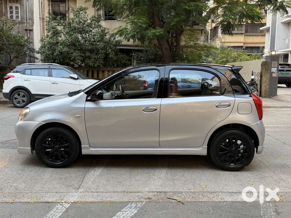 Toyota Etios Liva 1.2 Vx, 2012, Petrol
