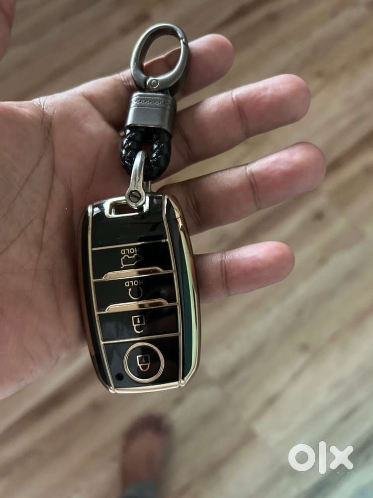 Kia Carens Petrol 2023
