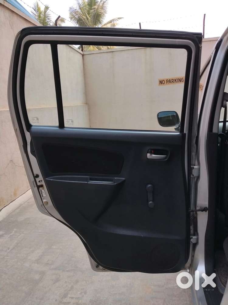 Maruti Suzuki Wagon R Lxi, 2012, Petrol