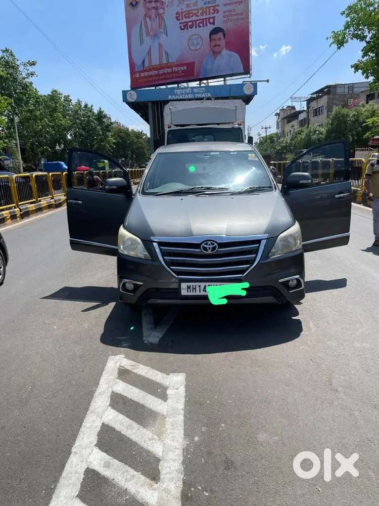 Toyota Innova 2015
 Diesel Well Maintained