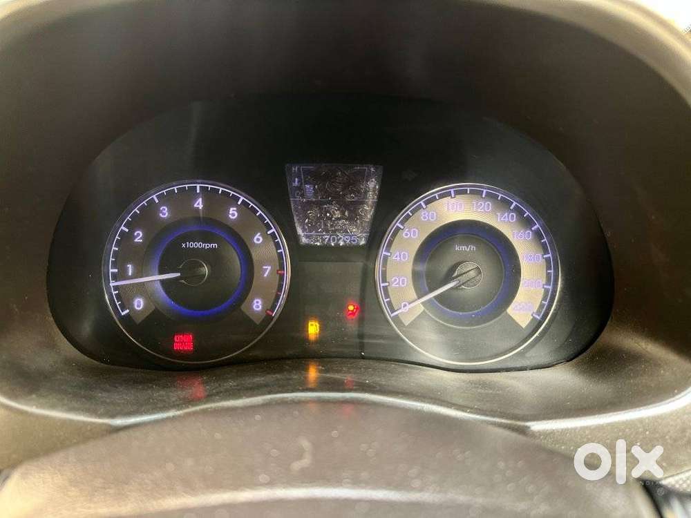 Hyundai Verna Fluidic 1.6 Vtvt Sx Opt, 2012, Cng & Hybrids