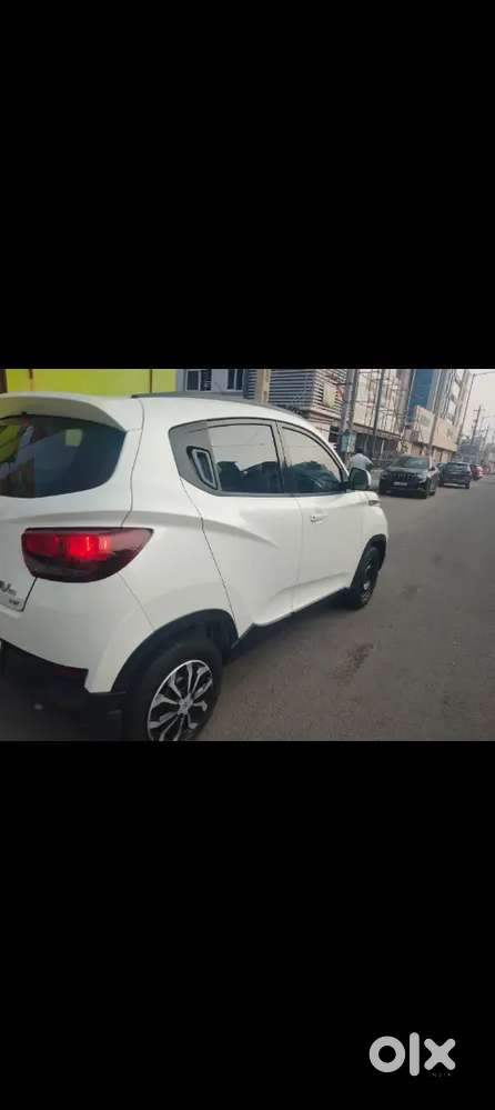 Mahindra Kuv 100 2015 Plus