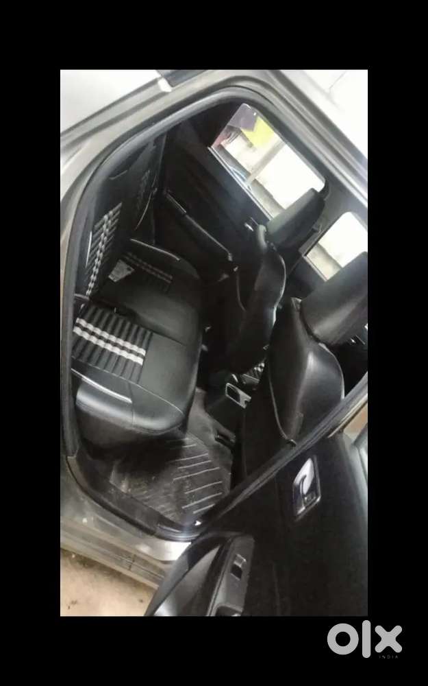 Maruti Suzuki Swift Vxi 2019