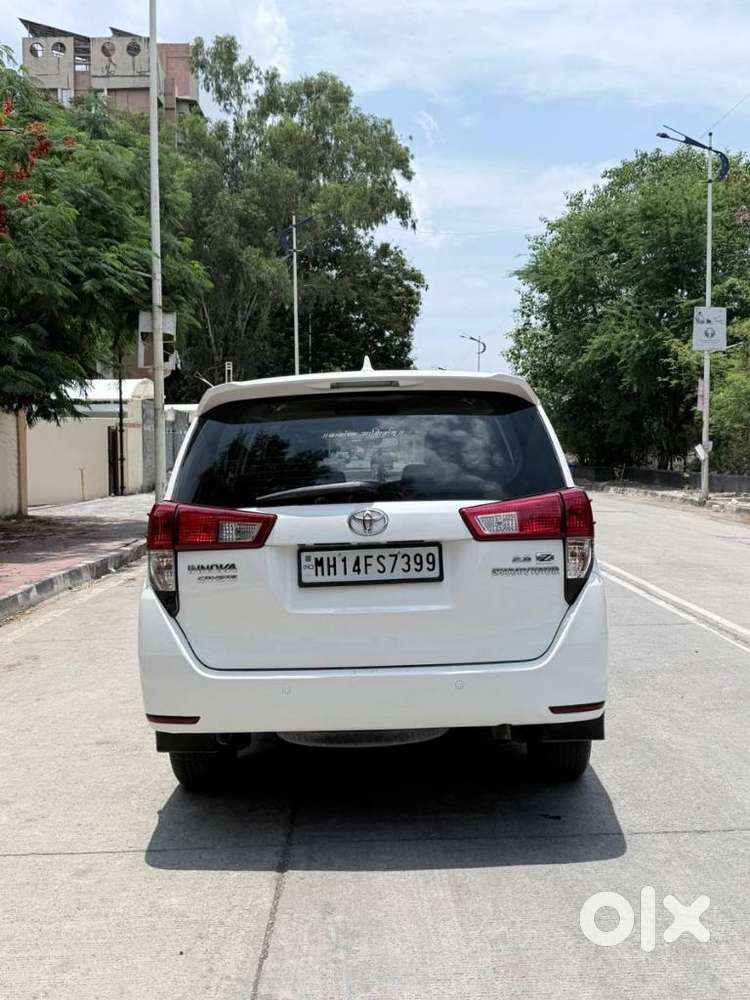 Toyota Innova Crysta 2.8 Zx Automatic 7 Str, 2016, Diesel