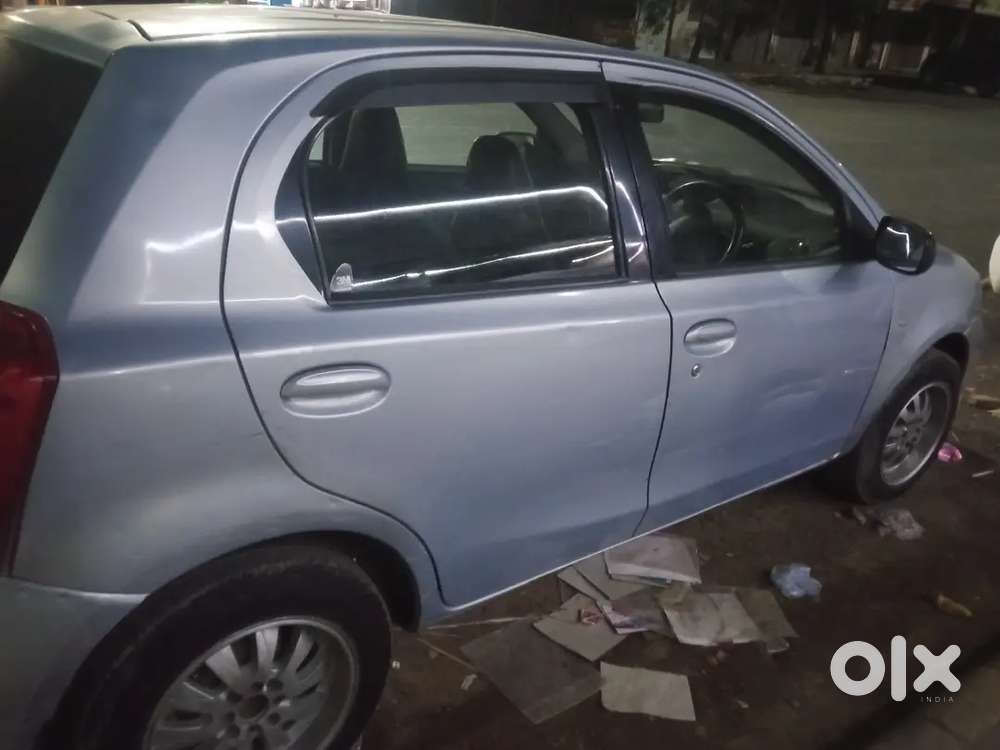 Toyota Etios Liva 2012