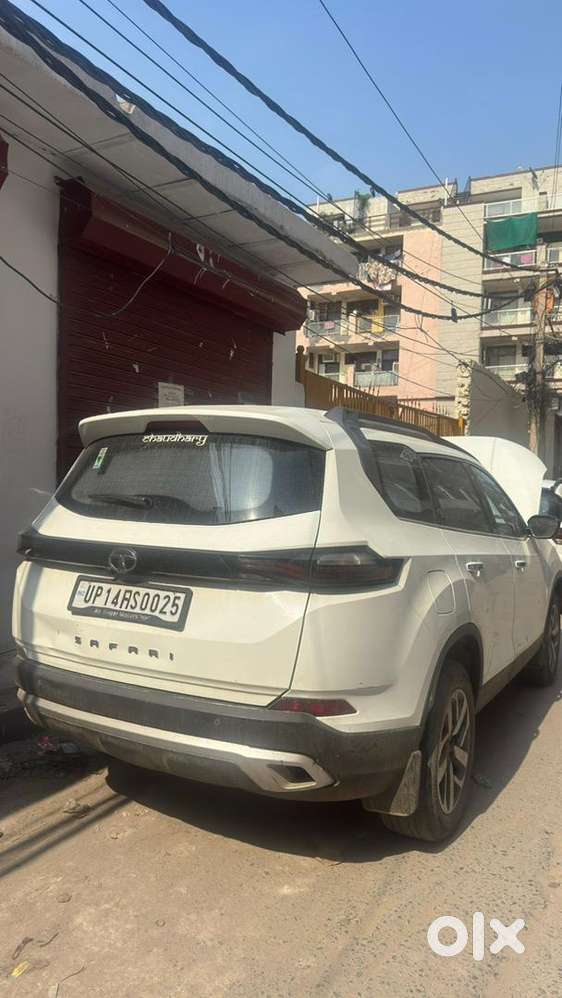 Tata Safari Diesel 2023
