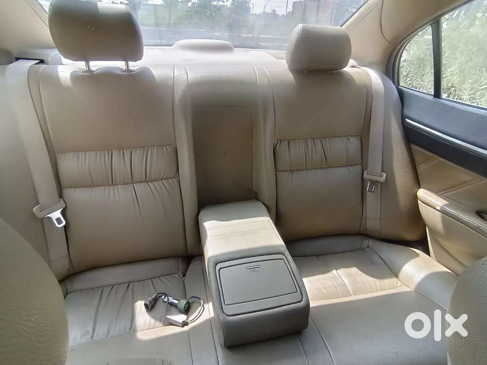 Honda Civic 2011 Petrol And Cng On Paper 105000 Km Driven
